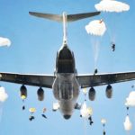 旅客機にパラシュートが無い理由