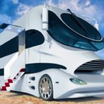 究極のキャンピングトレーラー 6選