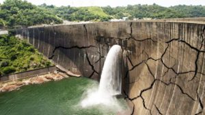 ダムが決壊する原因とは？ ～取り返しのつかない重大な過ち～