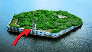 誰からも必要とされない島 トップ６