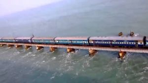 スリル満点! 世界で最も危険な鉄道トップ６！