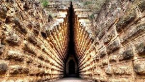 謎だらけの歴史的建造物トップ６