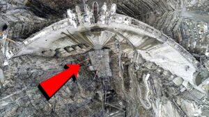 ダムはいかにして造られるか？世界で最もすごいダム！