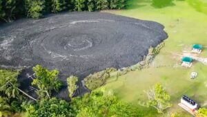 １０億分の１の確率！カメラがとらえた極めて稀な自然現象